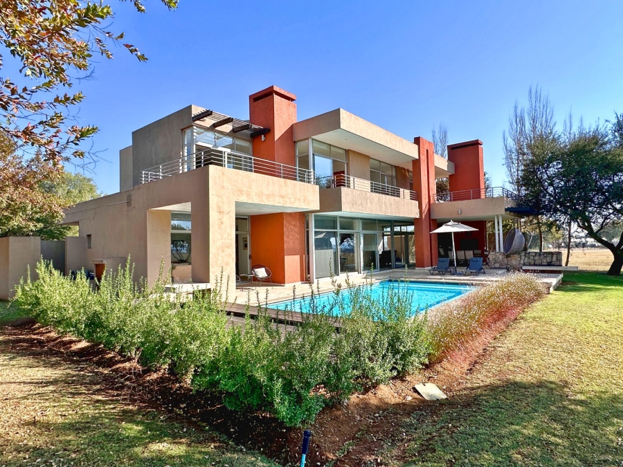 5 Bedroom Property for Sale in Waterford Golf and River Estate Free State